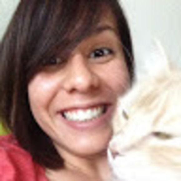 Meet your Posher, Andrea - Picture 1 of 1